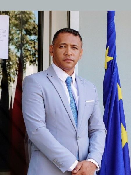 Captain RALAIARIVONY Harifidy Andrianjaka Alex